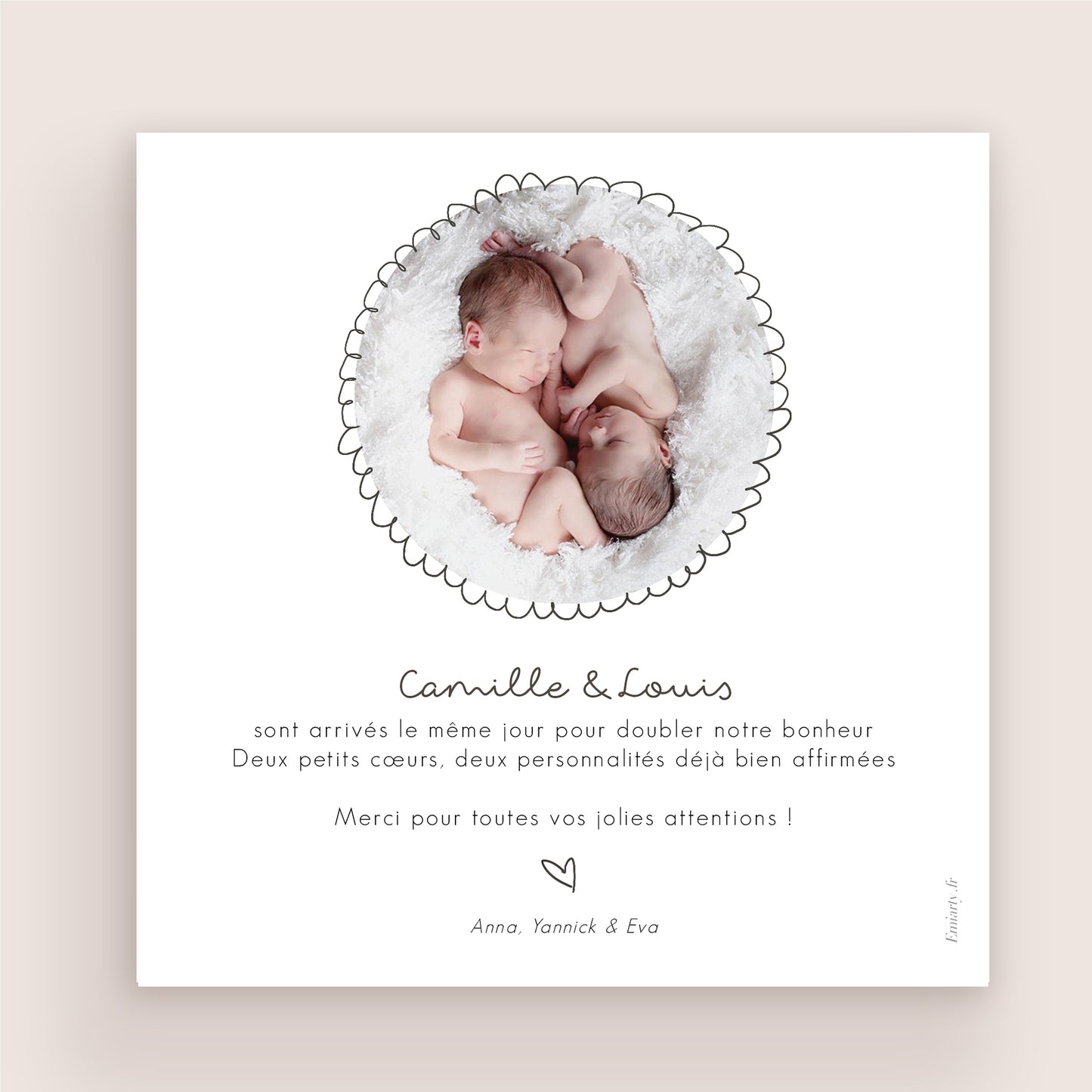 Faire-part naissance jumeaux personnalisé – Illustration famille de dos